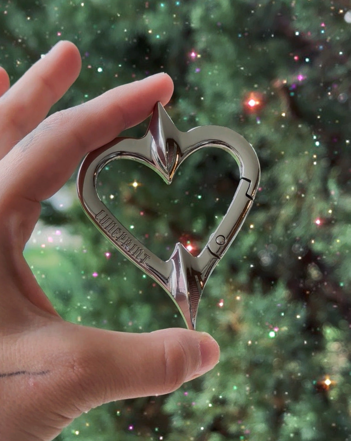 Viper Heart Carabiner