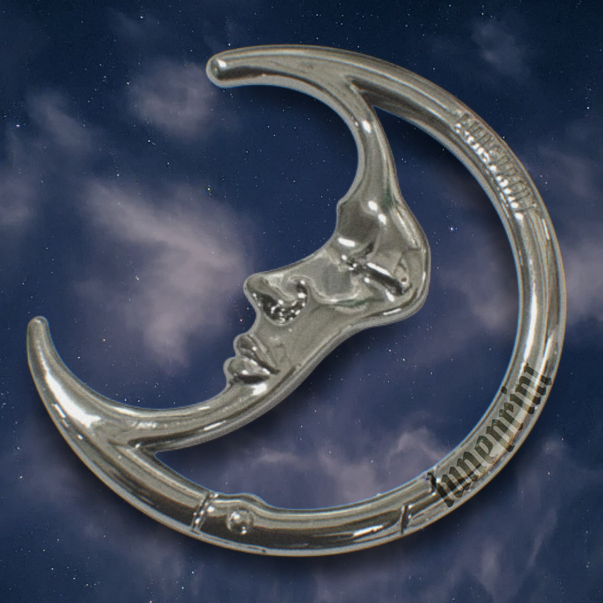 La Luna Carabiner