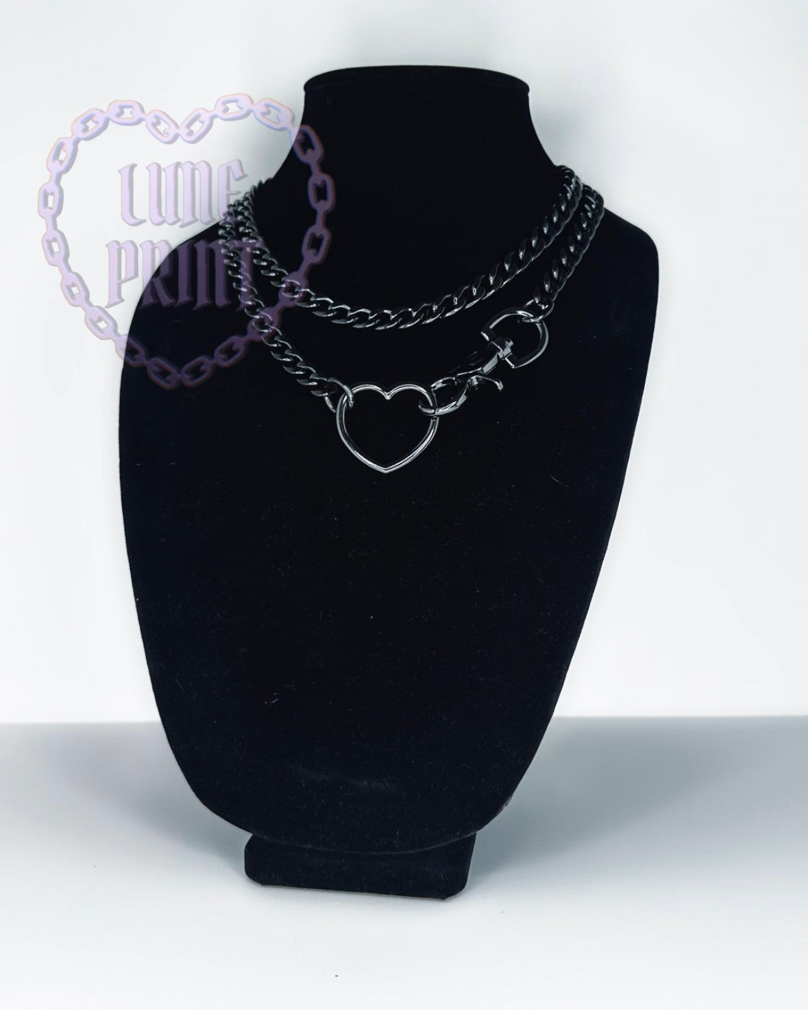 Gunmetal Heart Loop Choker